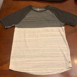 American Eagle short sleeve t-shirt